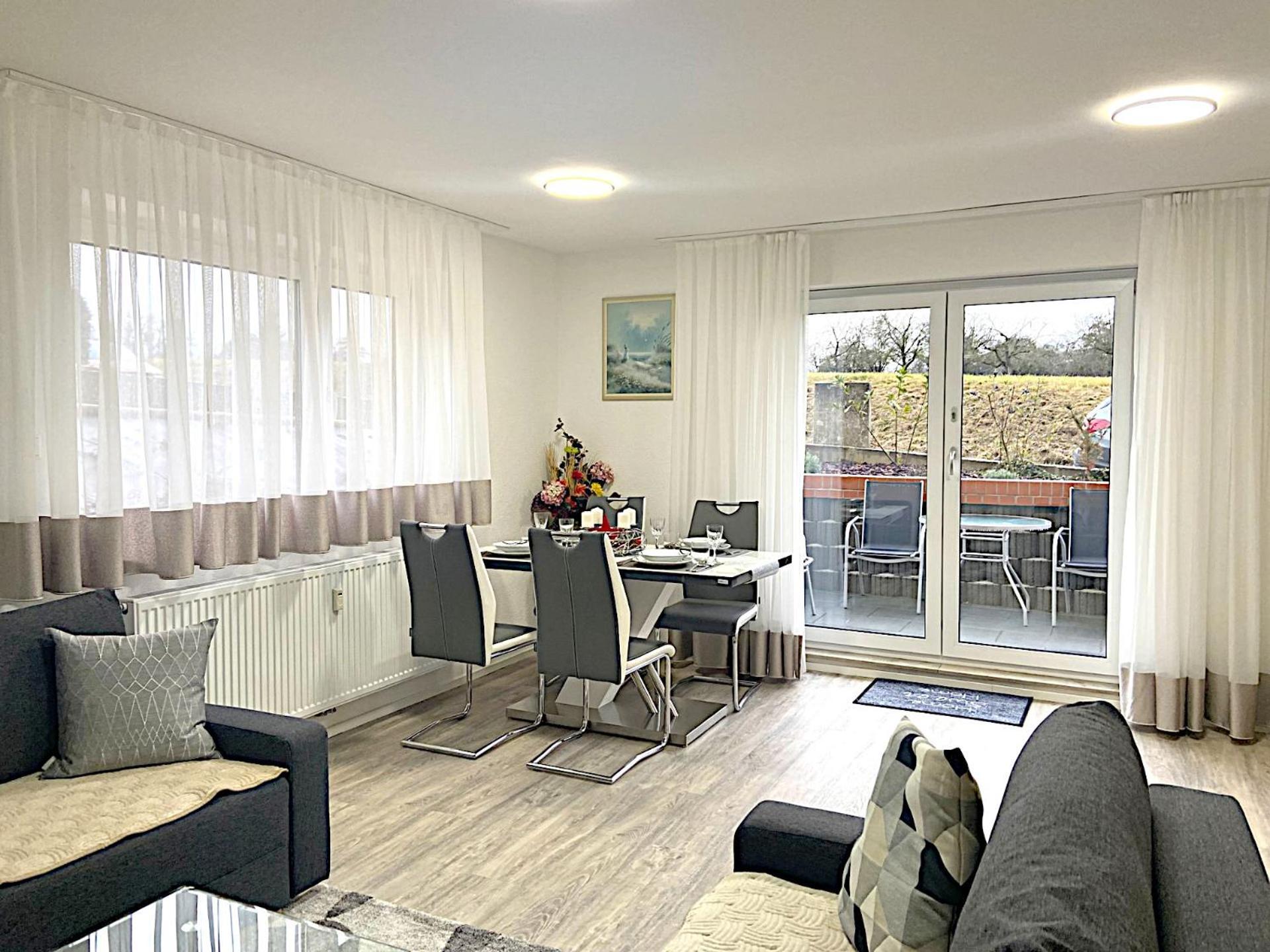 Charmanter Rueckzugsort Mit Grosser Terrasse In Idyllischer Umgebung Boeblingen